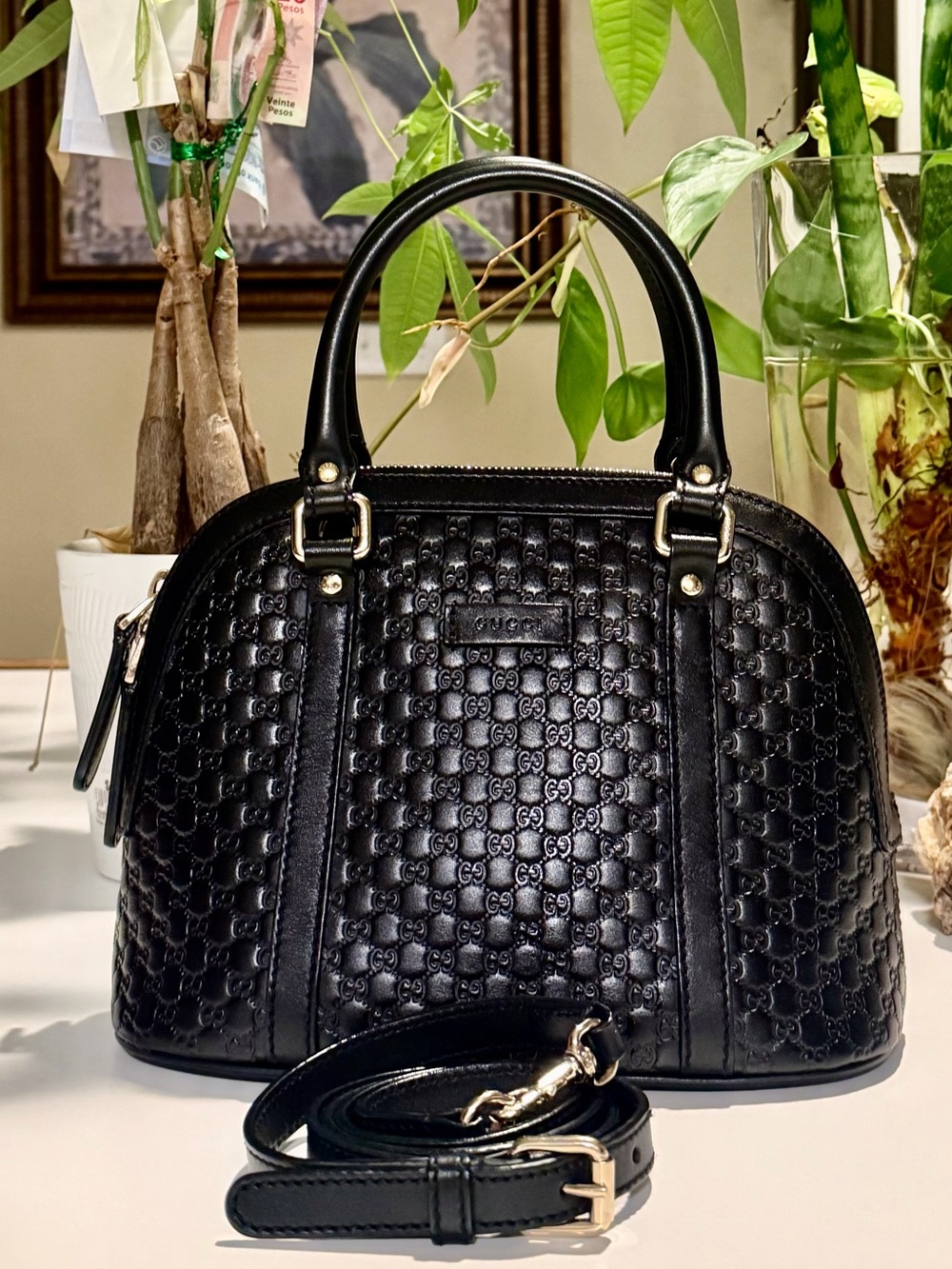 Gucci Black Guccissima Dome Satchel with Removable Strap Authentic in almost new